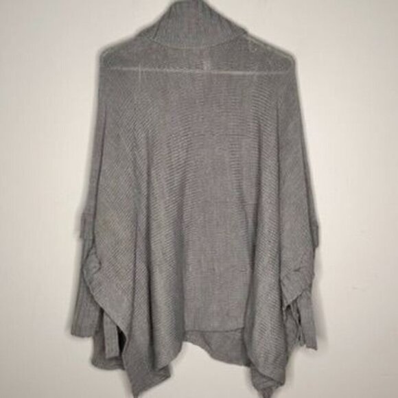 Alga Womens S/M Gray Knit Poncho Sweater Oversized Pockets Boho Boxy Open Sides - Picture 3 of 14
